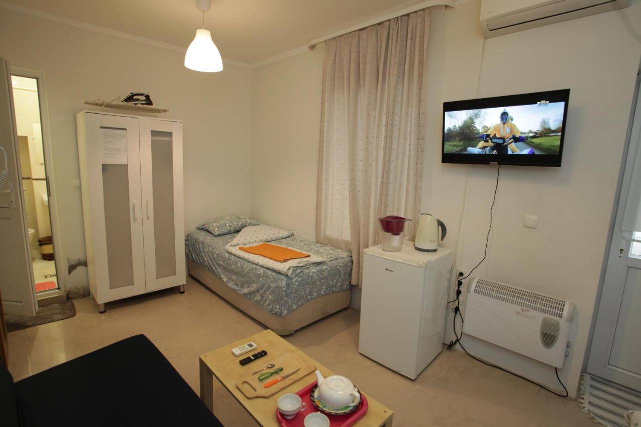 Sukhum City Mini Hotel Szuhumi Kültér fotó