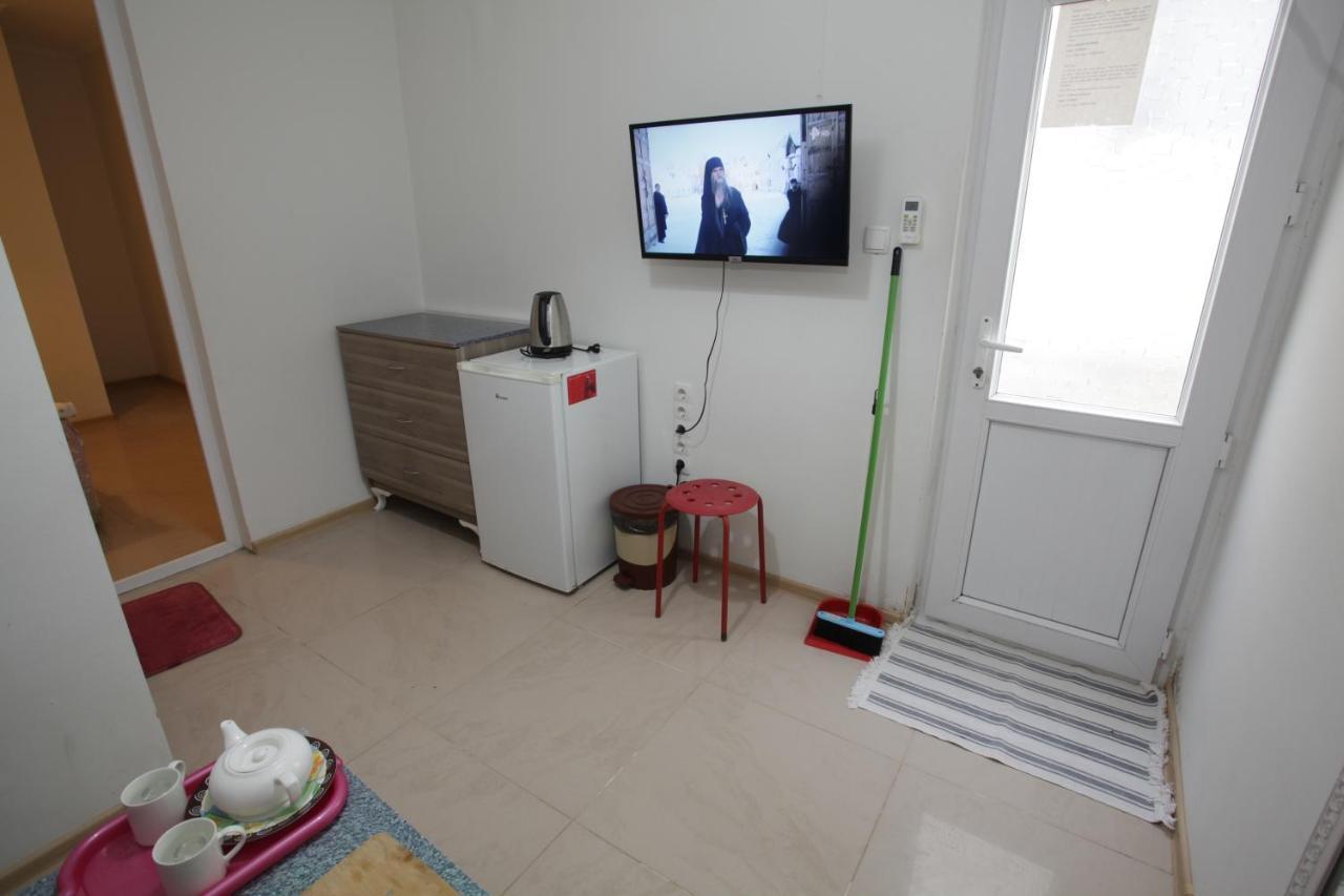 Sukhum City Mini Hotel Szuhumi Kültér fotó